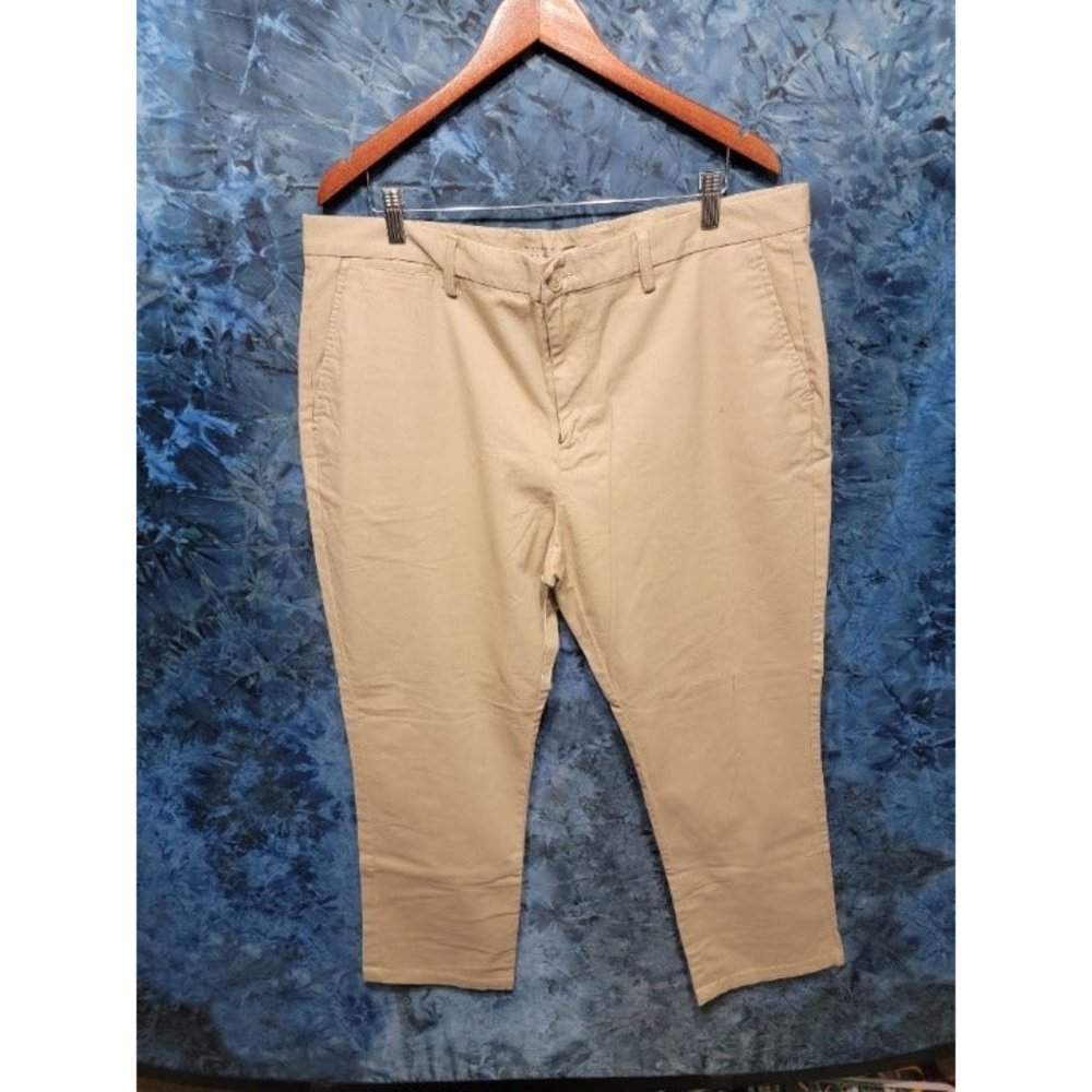 Old Navy Men's Khakis, Ultimate Straight